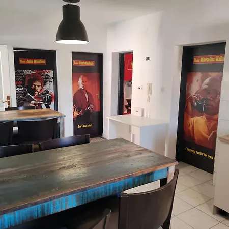 Pulp Fiction Hostel Zadar