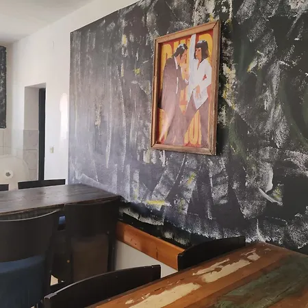 Ostello Pulp Fiction *