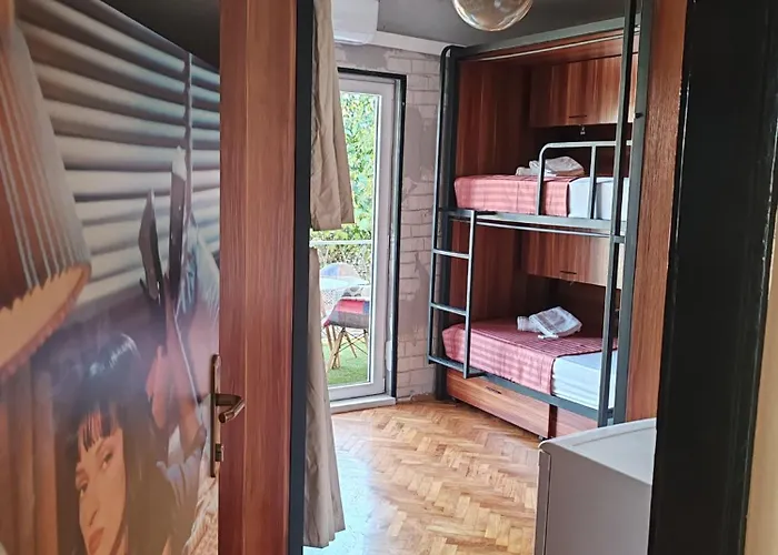 Хостел Pulp Fiction