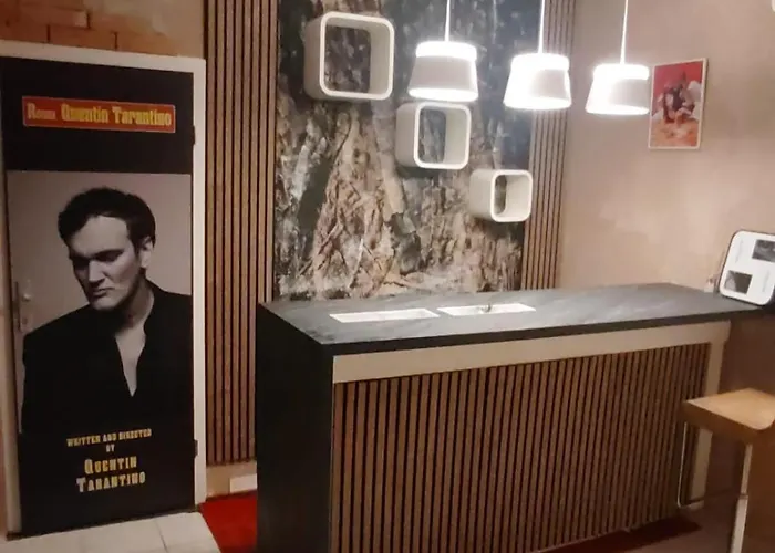 Pulp Fiction Хостел Задар